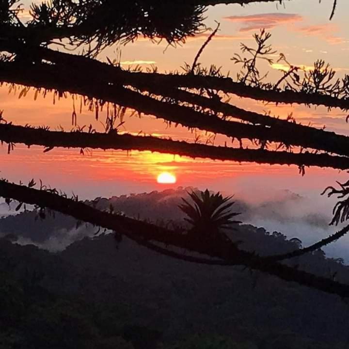 Vista Linda Hotel Itatiaia  Bagian luar foto